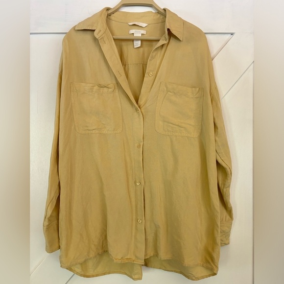 H&M Linen Button Up - Picture 3 of 3